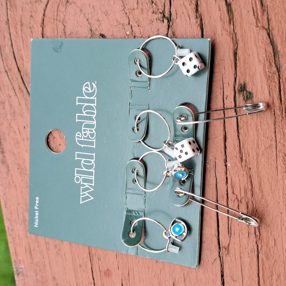 NWT Wild Fable Earring set 12$ items 2 for 20